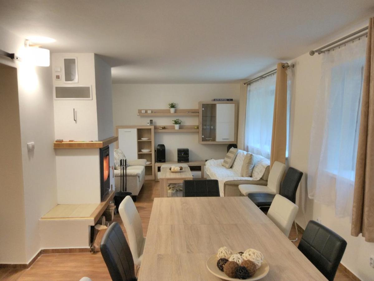 Cottage Refresh Banská Štiavnica Eksteriør bilde