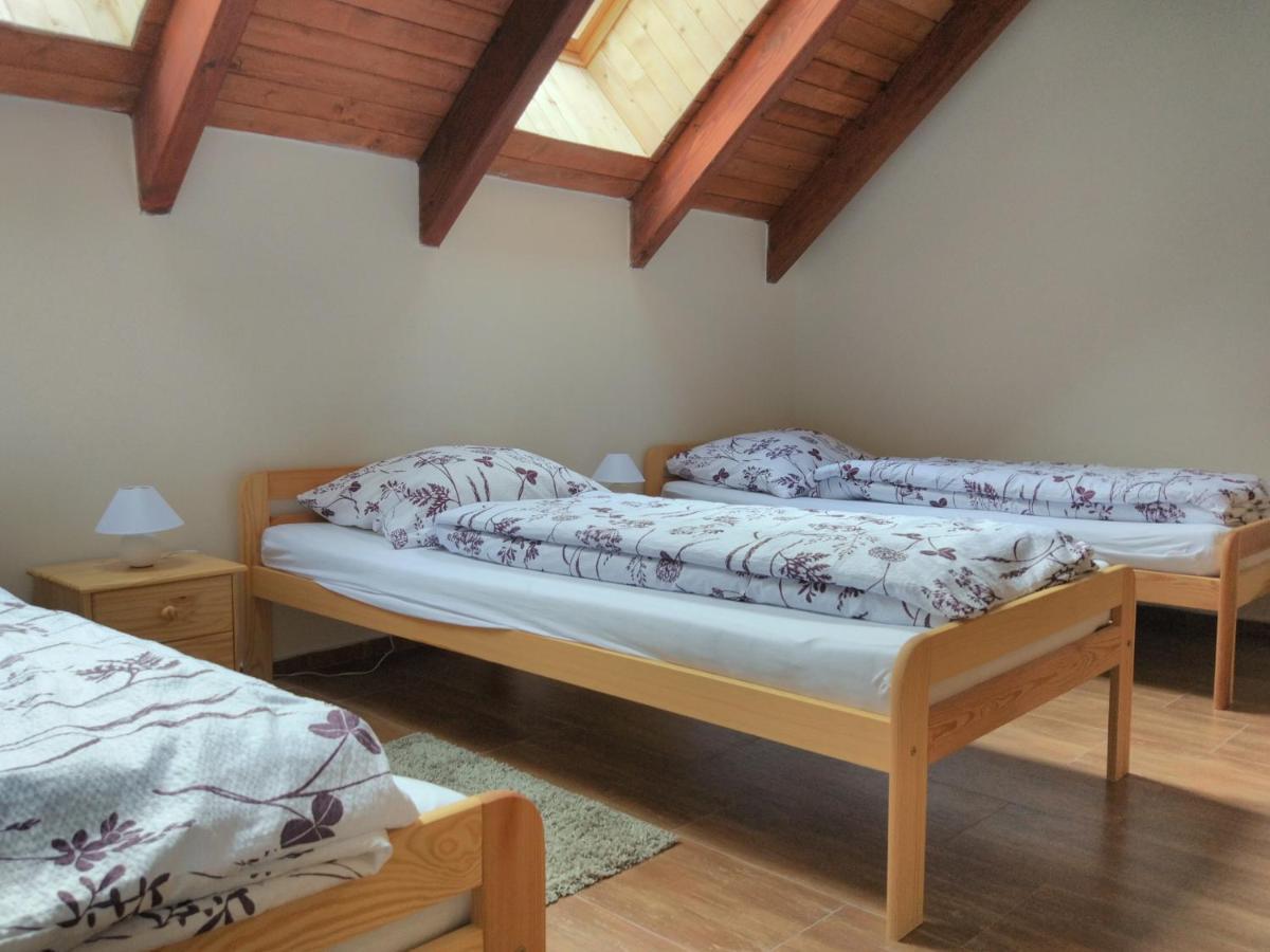 Cottage Refresh Banská Štiavnica Eksteriør bilde